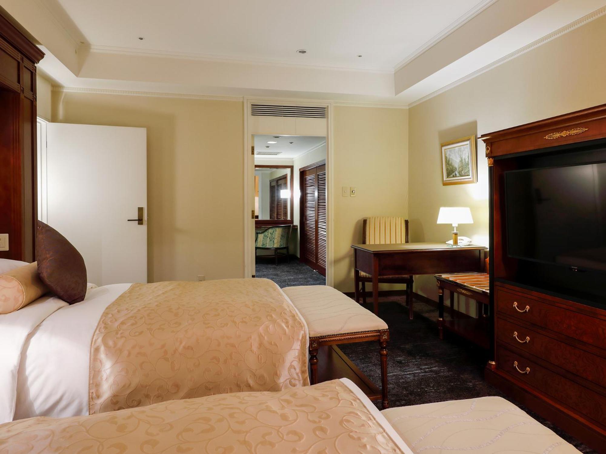 فندق بريمير -تسيوباكي- سابورو الغرفة الصورة A room at the hotel